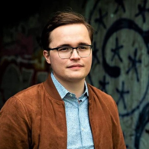 Utøya-overlevende Erik Kursetgjerde henger ut og håner privatpersoner på Twitter – skjuler innholdet etter spørsmål